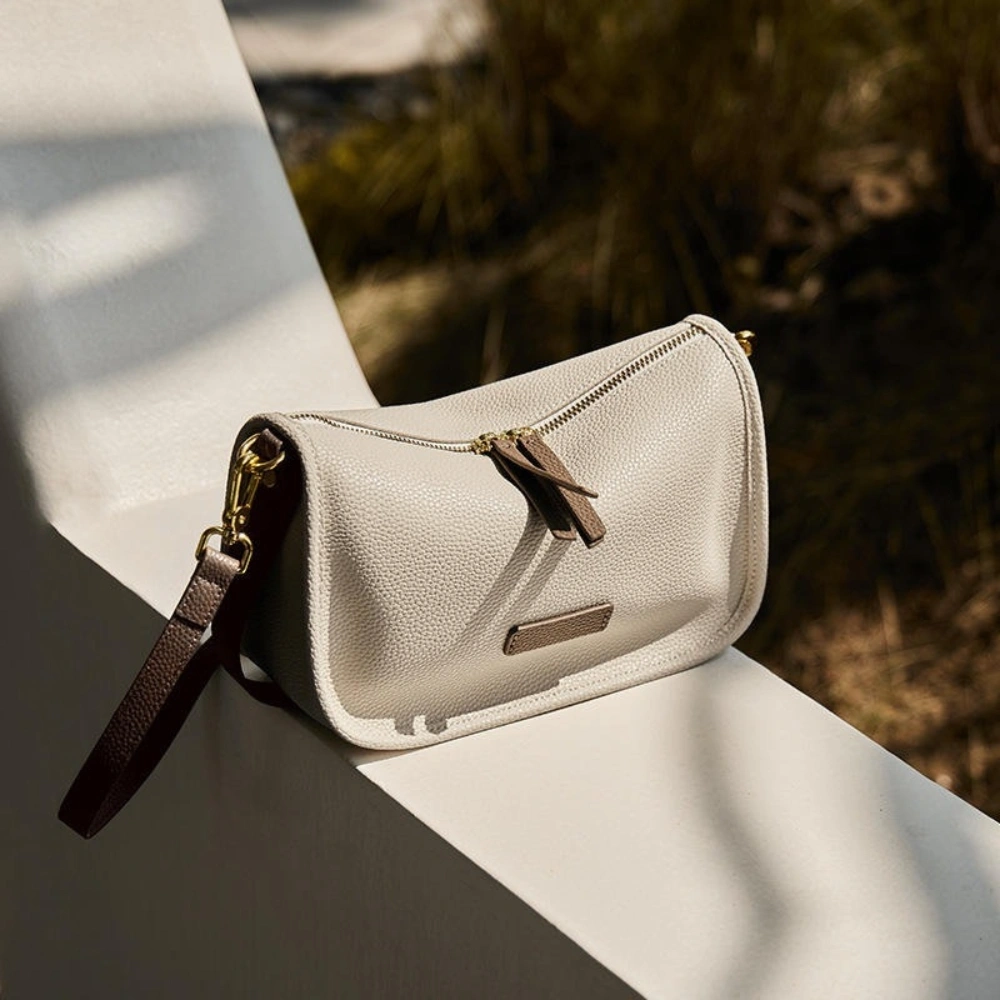 7 Crossbody Ladies Bag! Beige (B-015) - Image 1