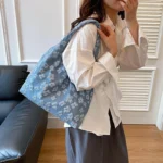 Floral Large Capacity Tote Bag! Blue (B-013) - Image 3