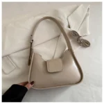 Magnetic Lock Ladies Bags-Off-Whte(B-015)